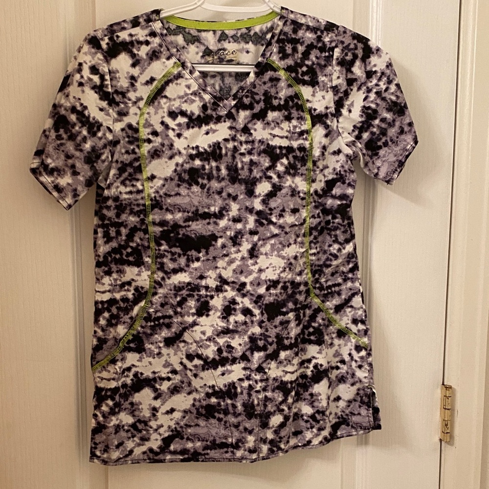 Grace Black and White Tie-Dye Top